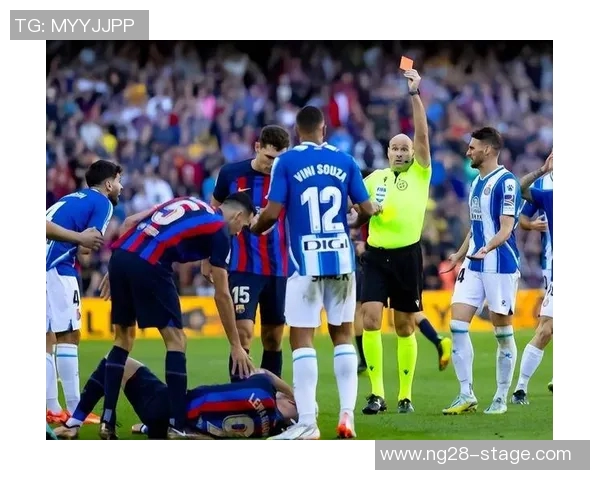 西甲赛场惊现冷门曼城大胜AC米兰乌龙球引发全场狂欢