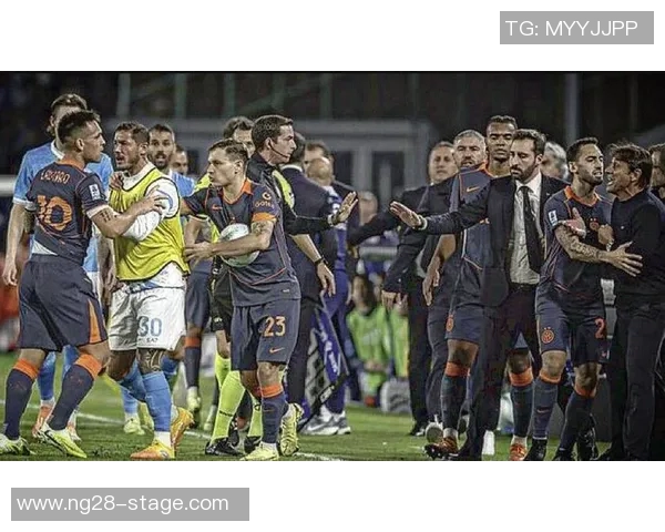 曼联狂胜国米6-2帽子戏法引发争议判罚全场沸腾