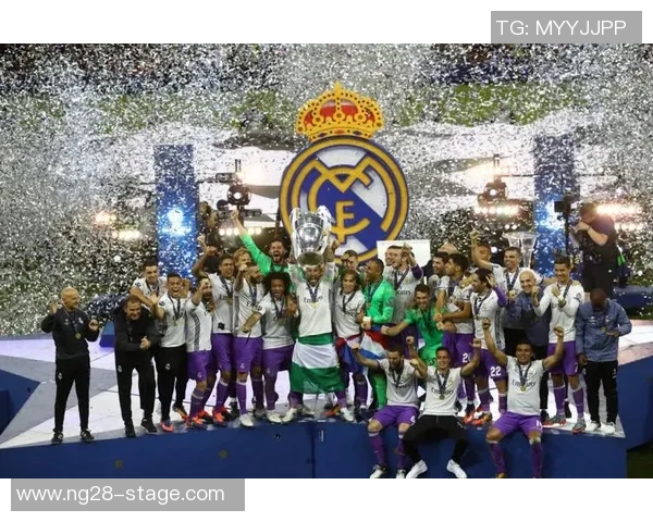 西甲经典对决巴萨与皇马战平点球大战引发全场狂欢与转会传闻