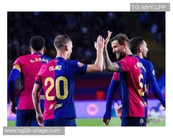 国王杯激战巴萨小胜曼联引发争议判罚全场沸腾